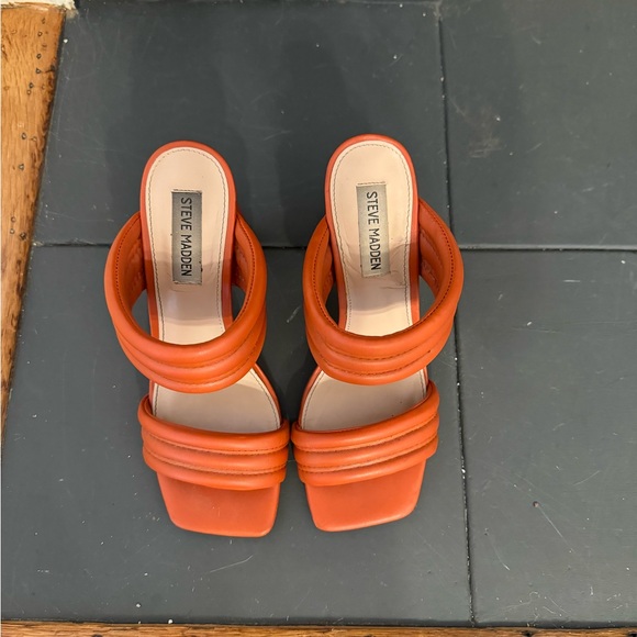 Orange Steve Madden Heels - Picture 2 of 4